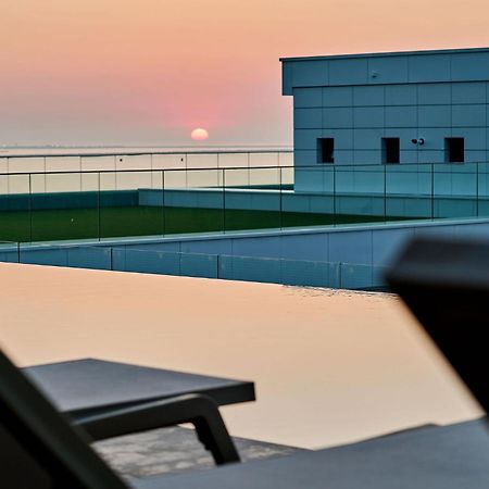 Aqua Vista Infinity Resort & Spa - Studio Lux - Piscina Infinity, Jacuzzi, Sauna, Gym - Privat Navodari Exterior photo